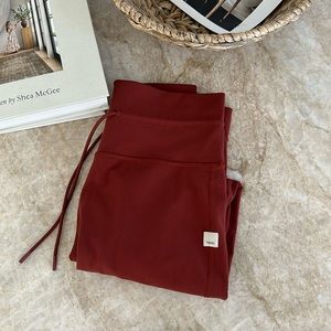 Womens Vuori joggers Large